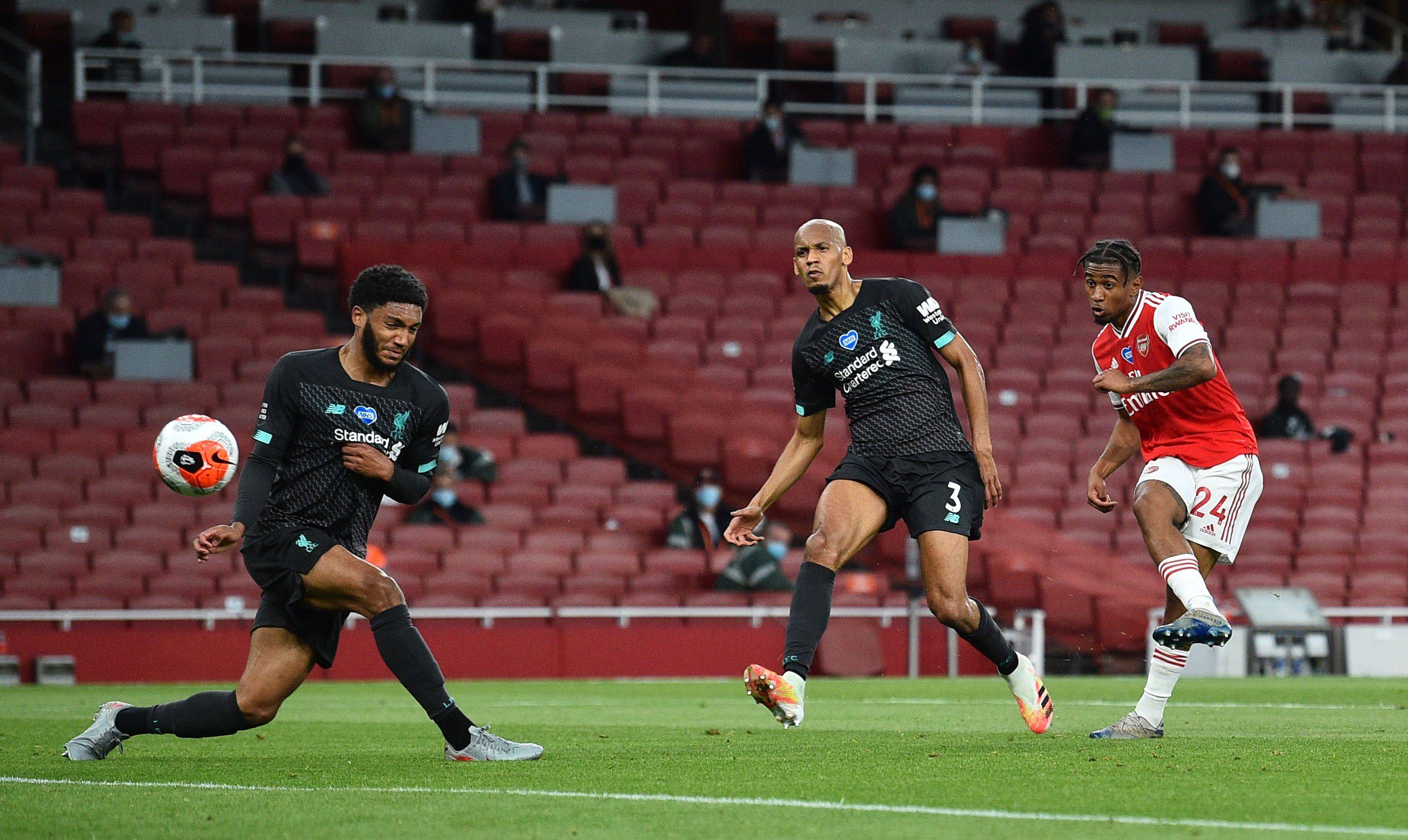 詹姆斯42000分里程碑 湖人三巨头合砍85分胜灰熊.