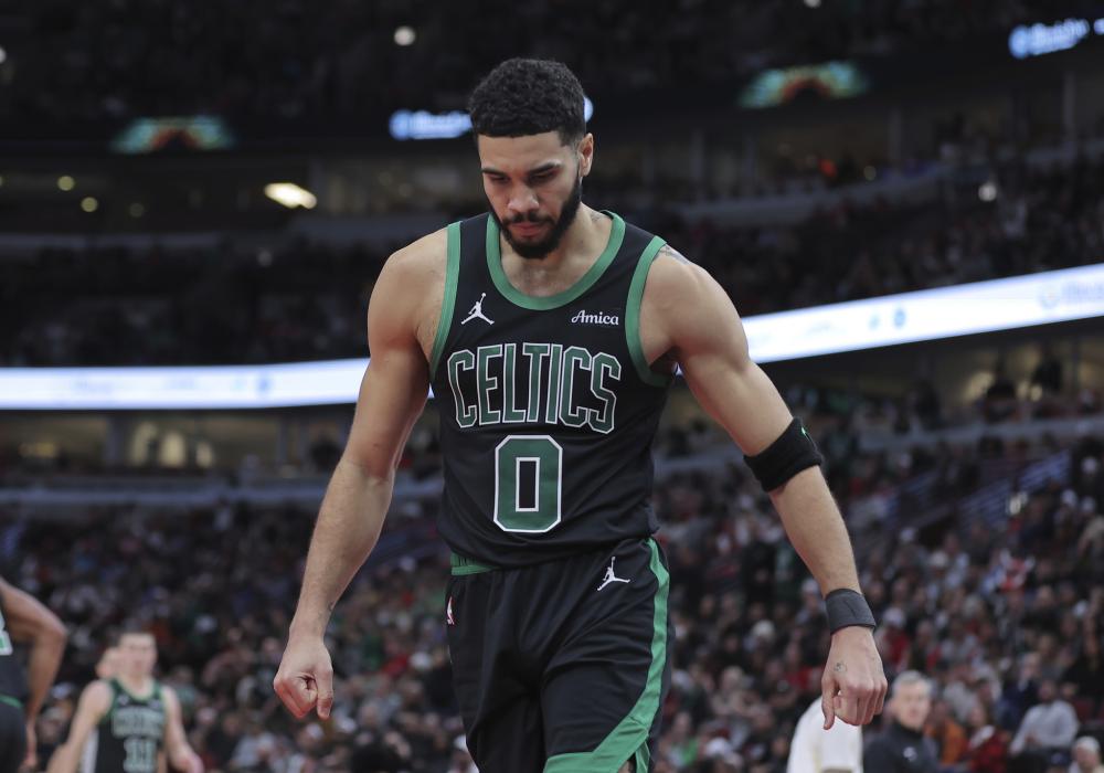 作为卫冕冠 作为卫冕冠